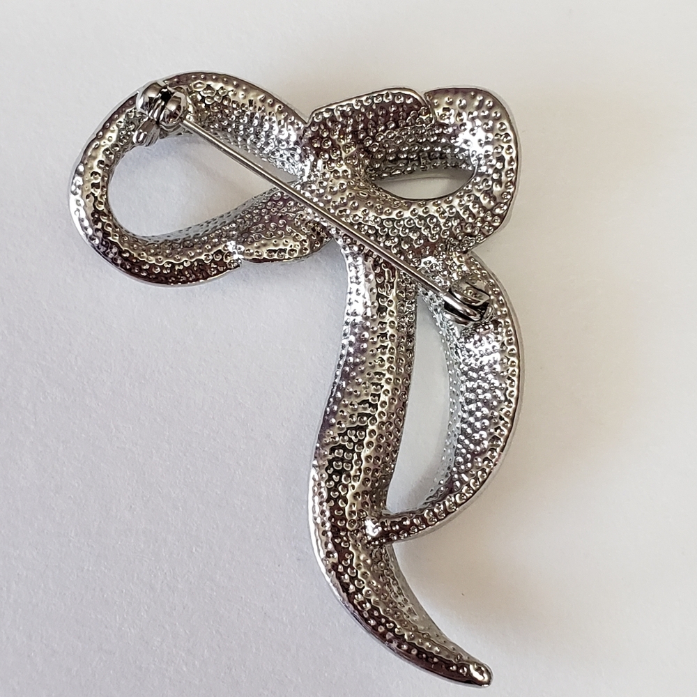 Vintage Silver Tone Rhinestone Bow Brooch, Silvertone Ribbon Pin - Picture 7 of 8
